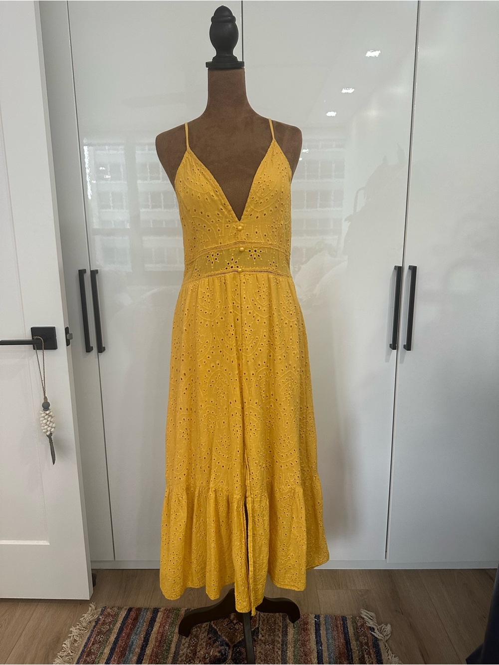SHEIN Yellow Eyelet Maxi Dress with V-Neck and Spaghetti Straps